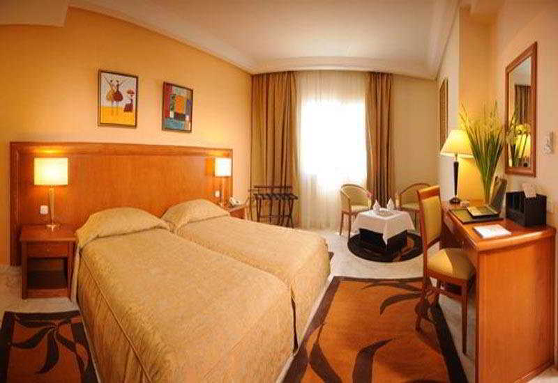 Tunis Grand Hotel Room photo